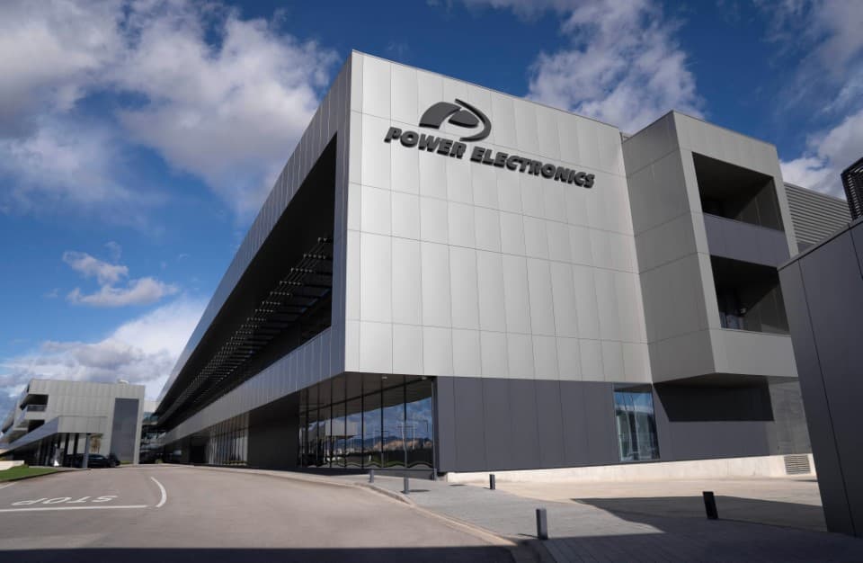 Power Electronics supera los 1.300 millones de euros de facturación en 2025 y consolida su liderazgo en el mercado estadounidense