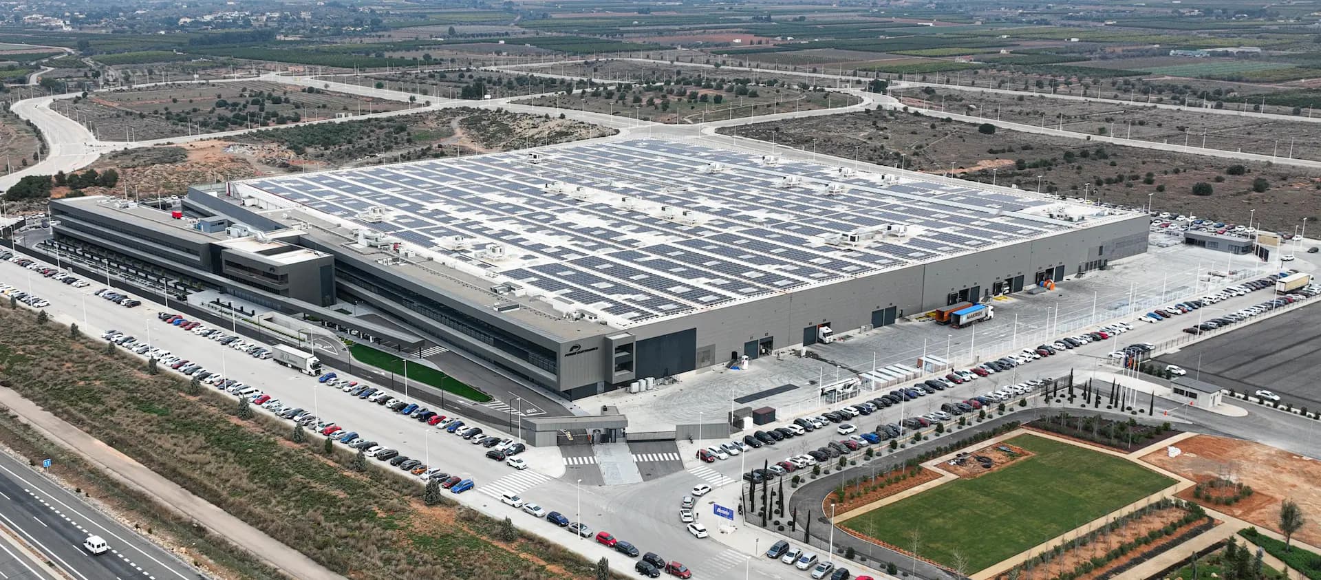 Power Electronics announces more than $300 million investment in U.S. at RE+